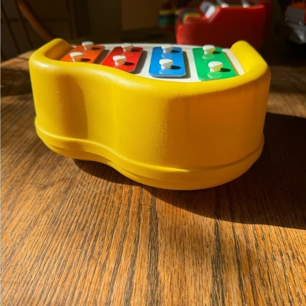 Little Tykes 4 note xylophone piano